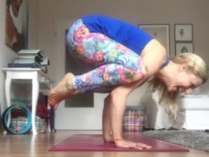 Zuhause Yoga üben – was du für deine eigene Praxis brauchst